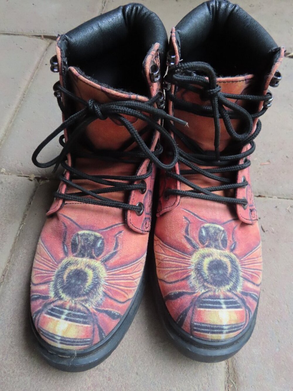 Bee Boots